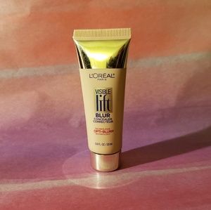 L'oreal Paris Visible Lift Blur Concealer #301 nwt